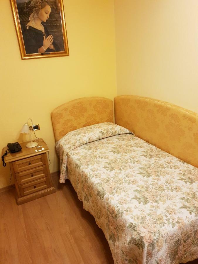 Hotel La Rosa Ronta 外观 照片